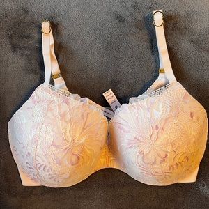Brand new VS women’s bra 34DDD